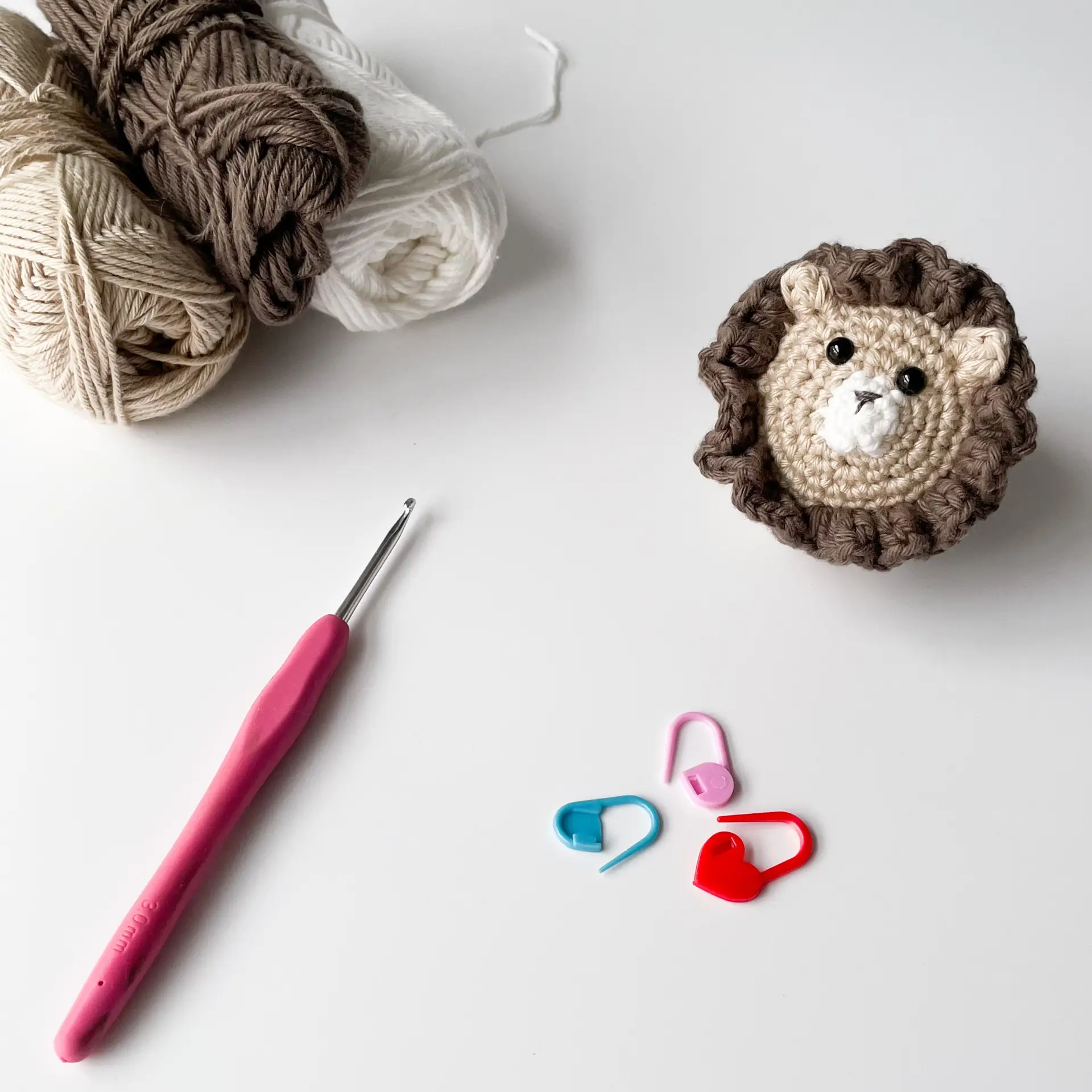 Lion no sewing free pattern