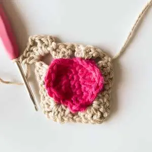 Heart Granny Square 8