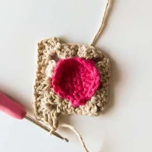 Heart Granny Square 9