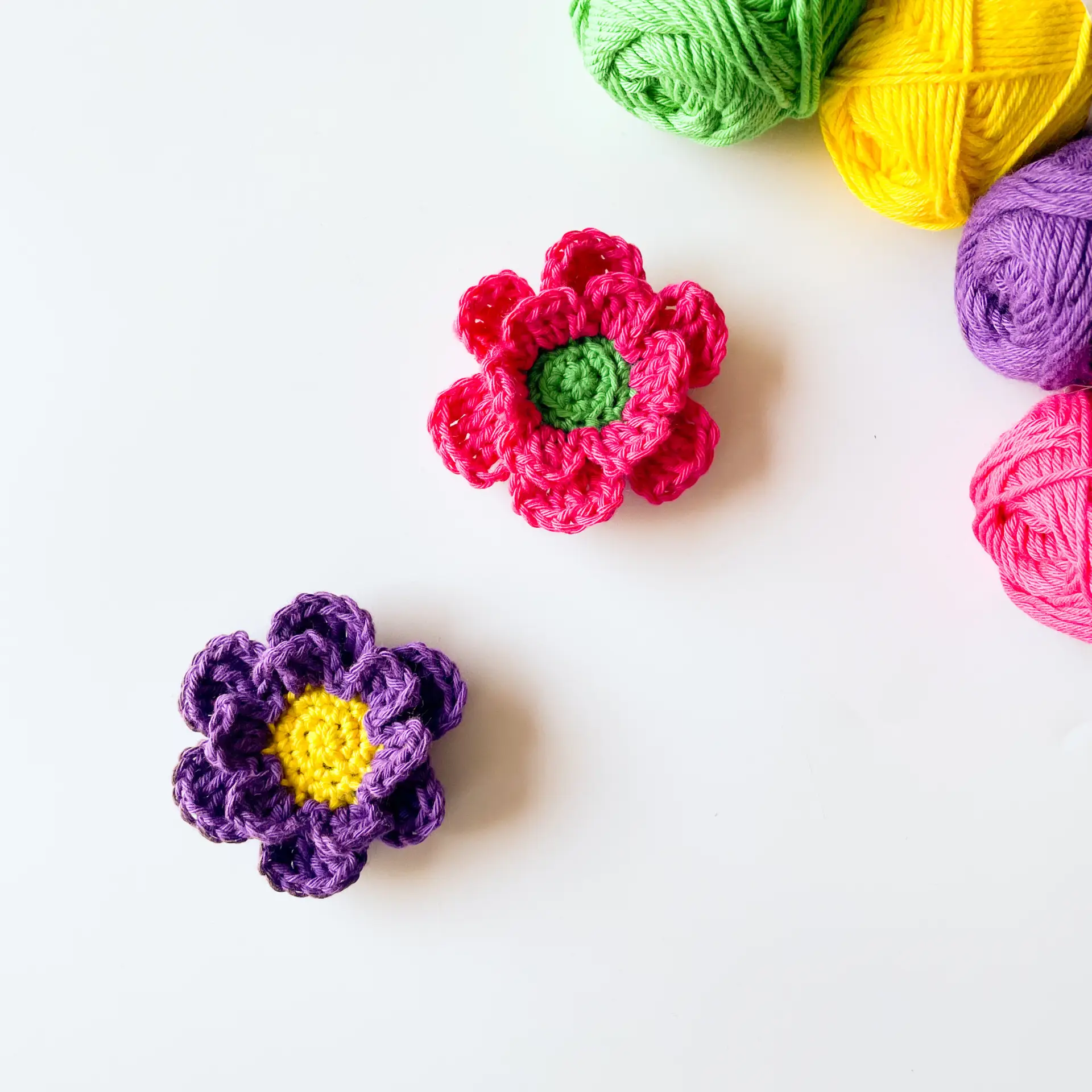 Marcus Crochet Scarf Pattern with Flowers - Image 3