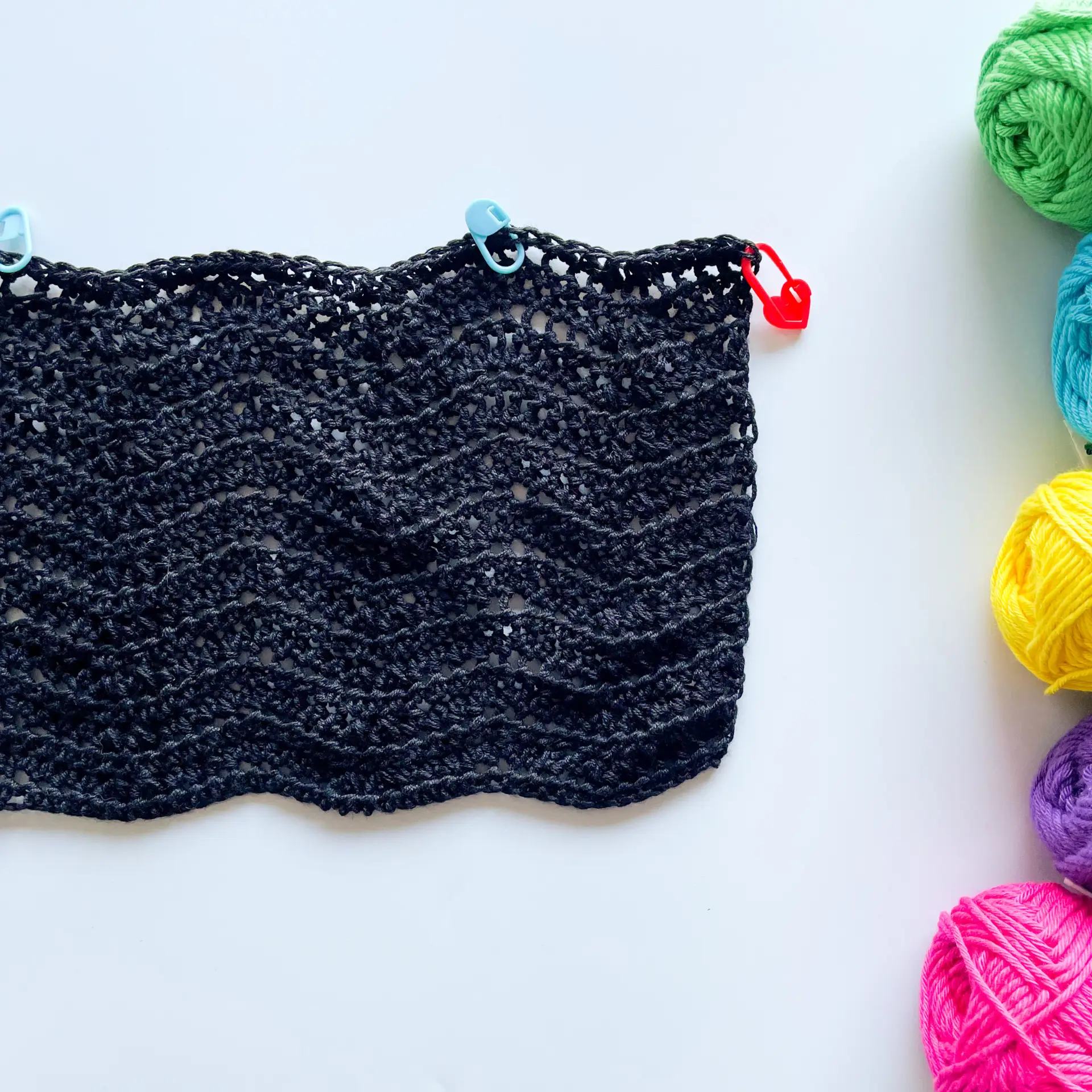 Marcus Crochet Scarf Pattern with Flowers - Image 5
