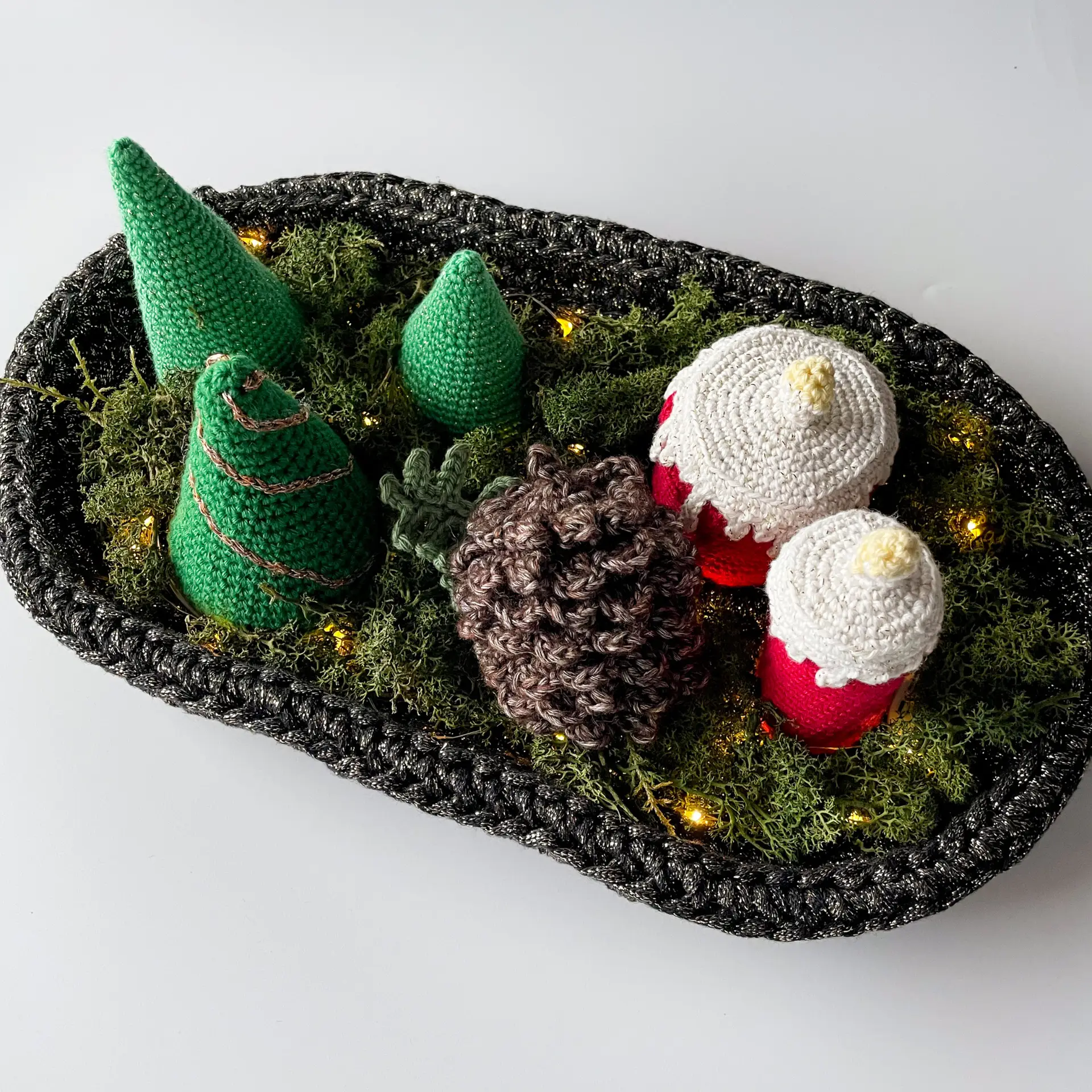 Christmas Crochet Centrepiece Pattern: Tree, Candle & Pinecone (PDF Pattern) - Image 9