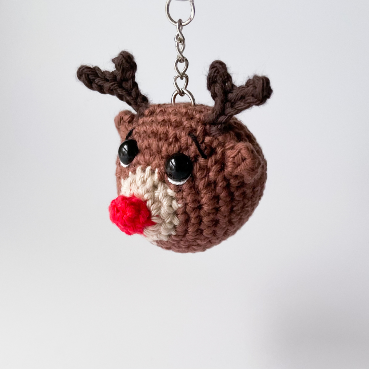 No-Sew Reindeer Amigurumi Crochet Pattern: Ginny Toy Keychain (Digital Pattern) - Image 4