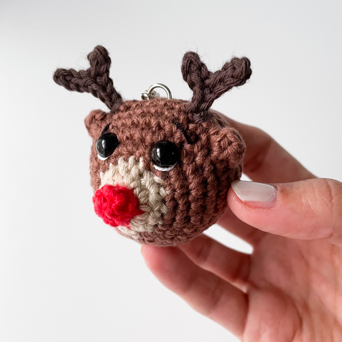 No-Sew Reindeer Amigurumi Crochet Pattern: Ginny Toy Keychain (Digital Pattern) - Image 6