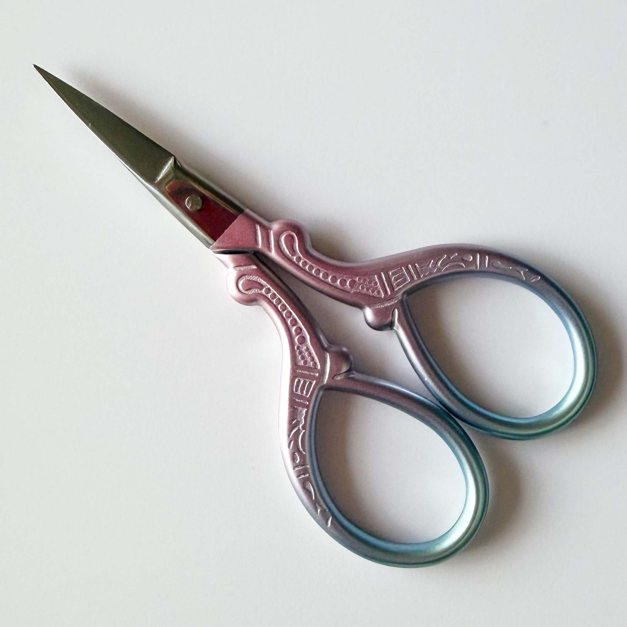 Pink scissors - small decorative scissors for embroidery, crochet and knitting - Image 3
